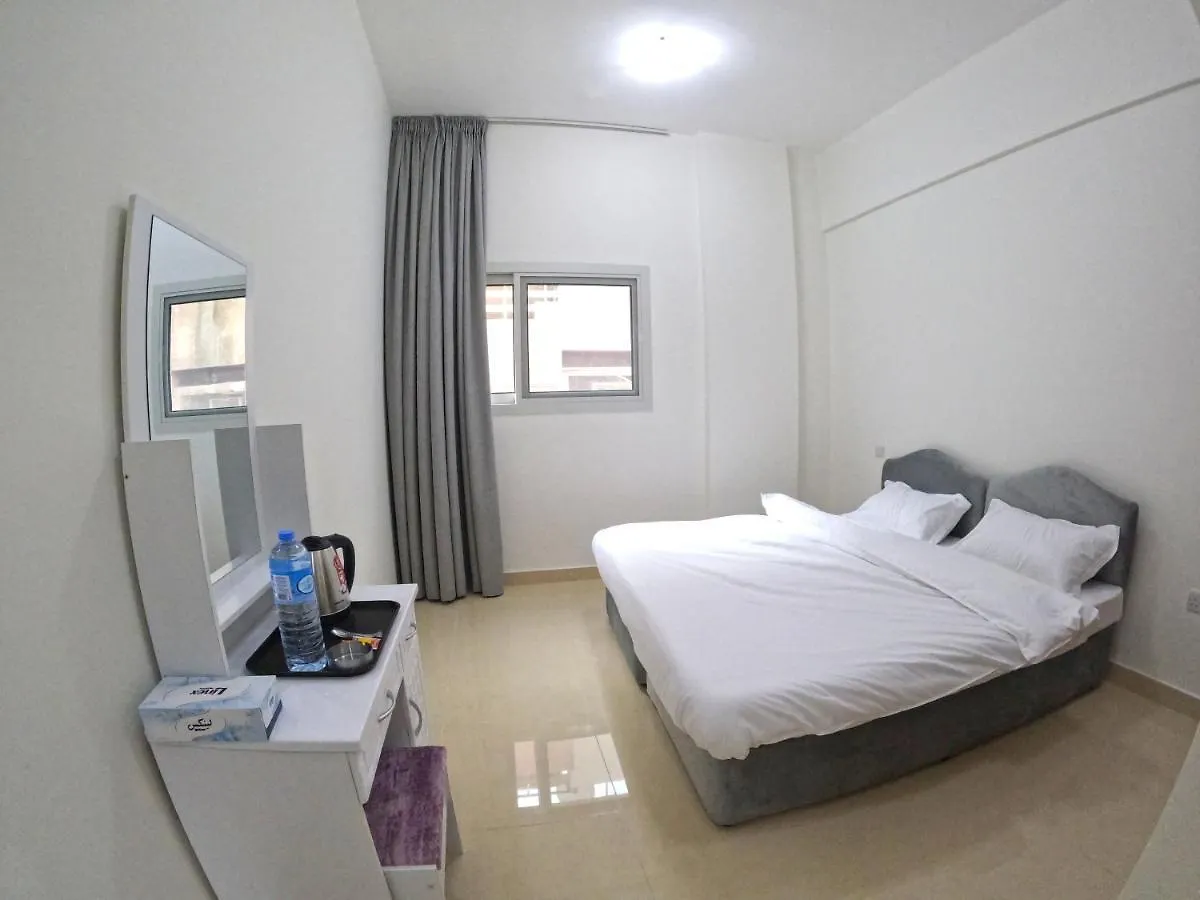 Karama Star Residence  Dubai